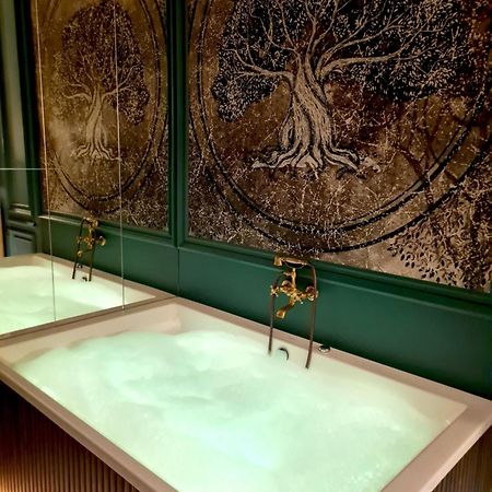Art Jacuzzi Koletek Apartment Krakow Exterior photo