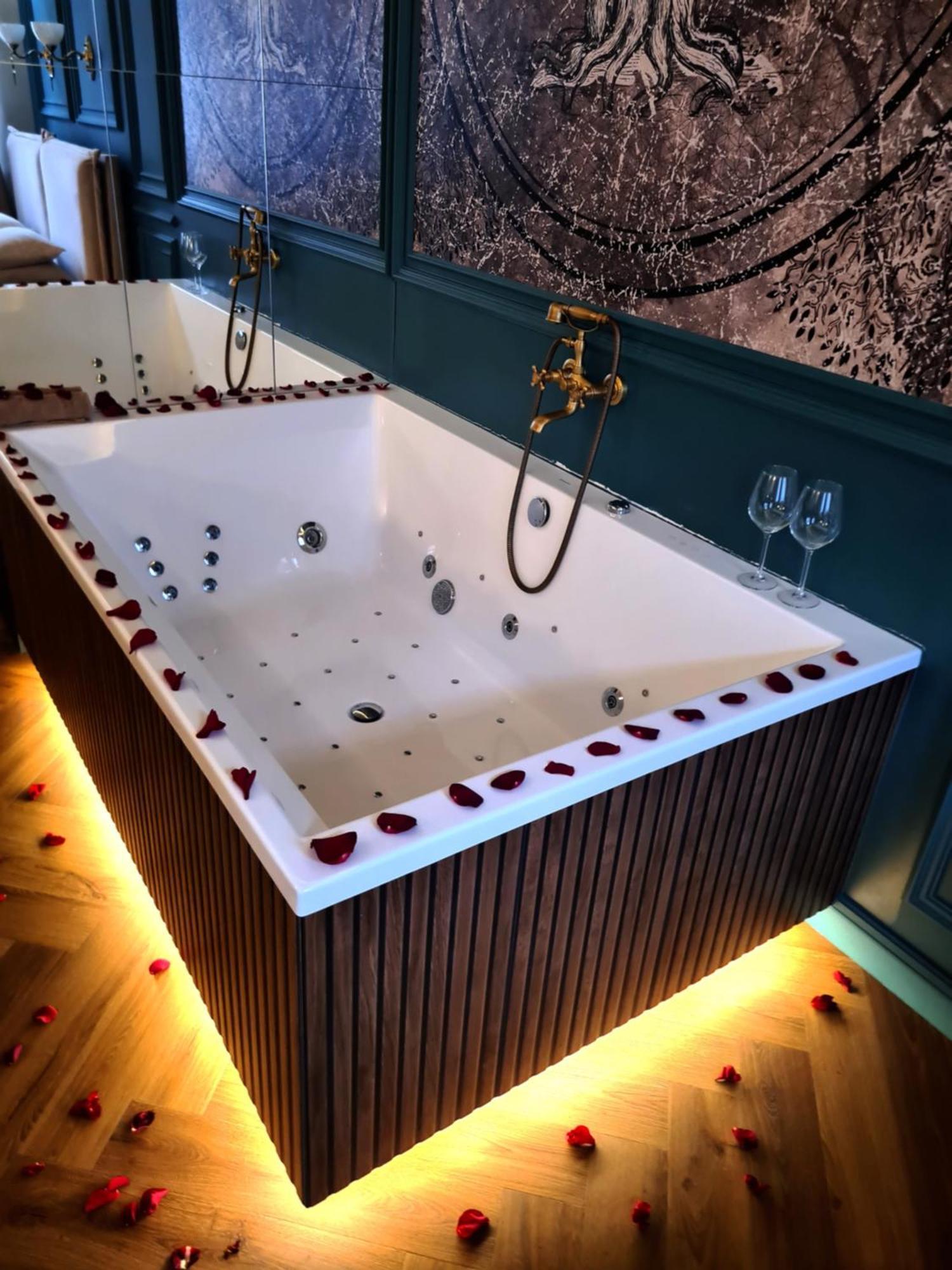 Art Jacuzzi Koletek Apartment Krakow Exterior photo